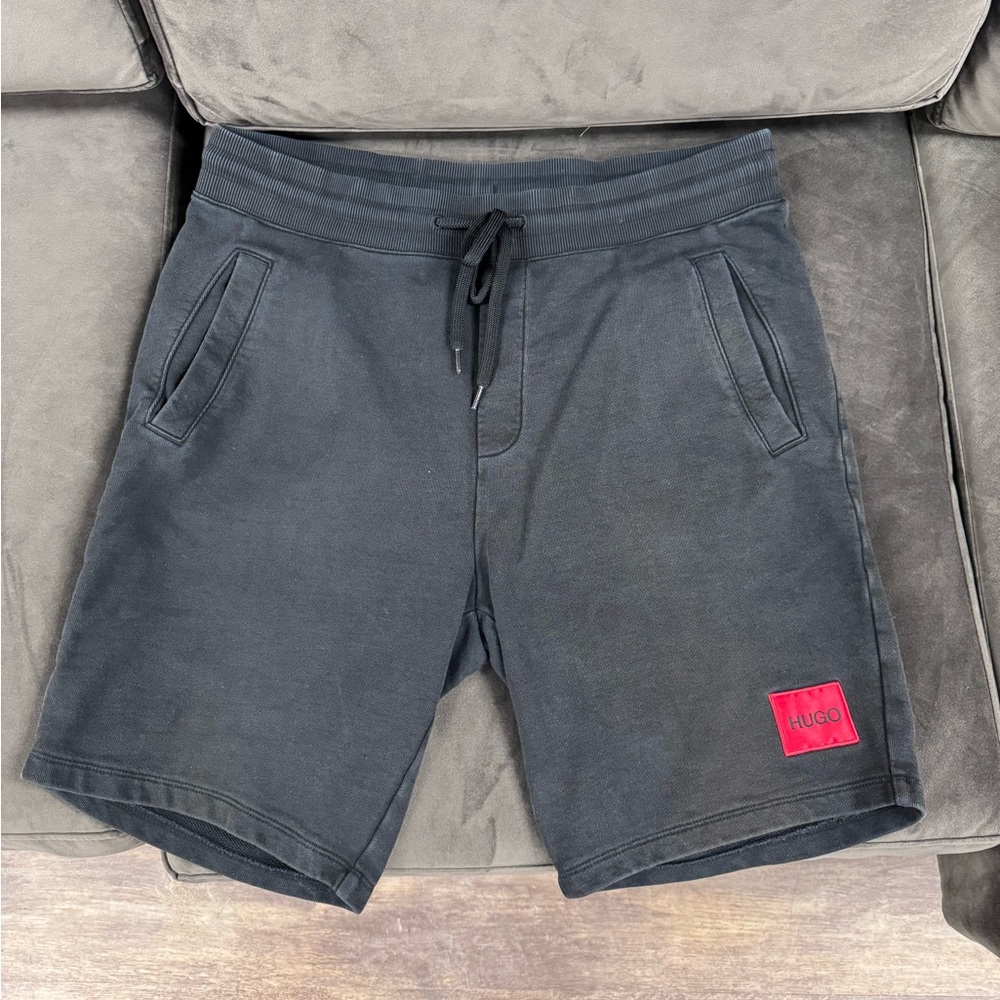 Hugo Shorts - Picture 4 of 11